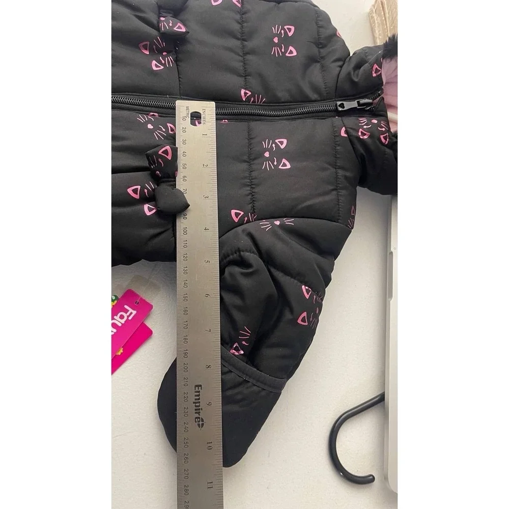NEW WIPPETTE KIDS Infant Snowsuit 0-3 Months Black Pink Cats Kitty‎